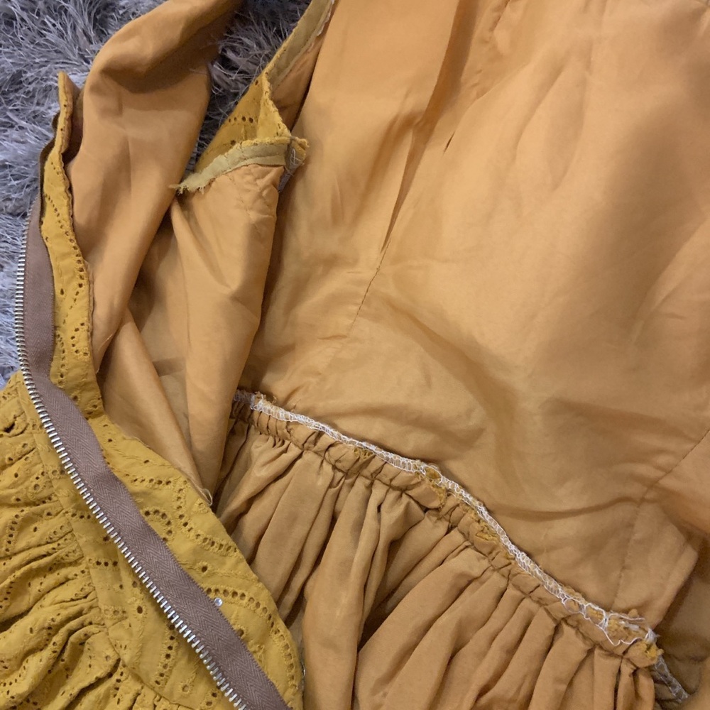 Cool Find! Vintage Hamdmade Patchwork Zipup Top/V… - image 3